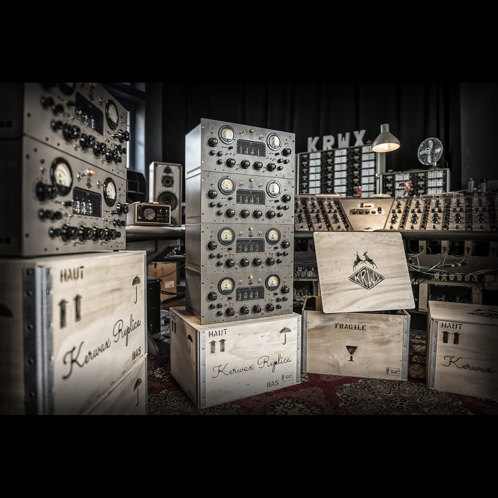 Kerwax Replica Audio Chocolate