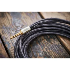 Alternative view of Boss BGK-30 30' / 9m AES/EBU TRS Digital Audio Cable