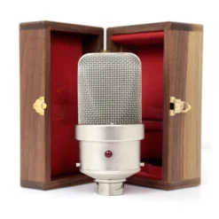 Flea49 tube condenser microphone