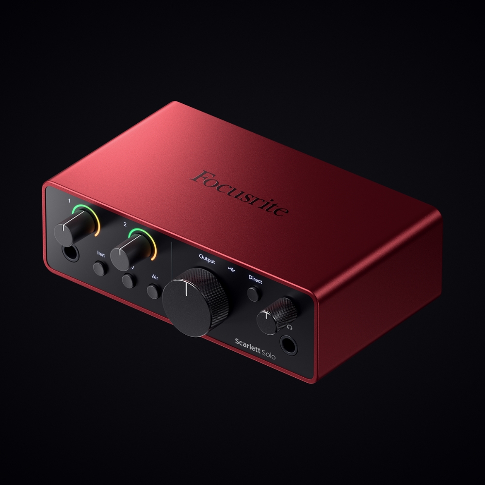 Focusrite_Scarlett_Solo_4th_Gen_-_7_-_Audio_Interface_Right_Side_Angle_Elevated