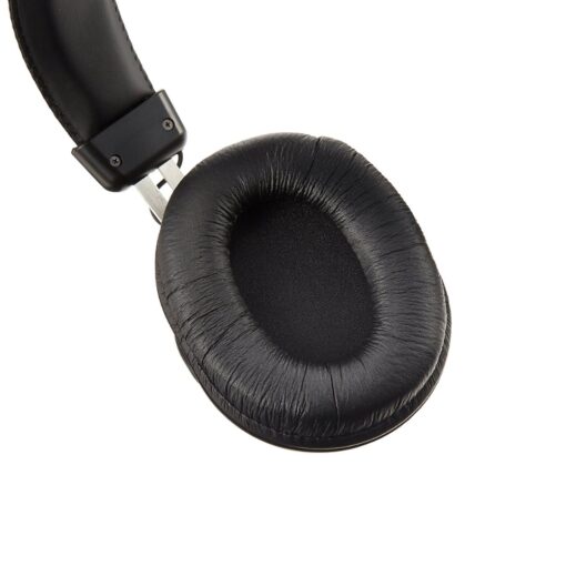 Roland_RH-200_-_Stereo_Monitor_Headphones_-_Black_w_Coiled_Cable_3