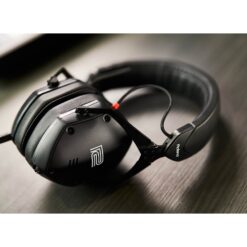 Roland_VMH-S100_-_Premium_Studio_Headphones_Black_4