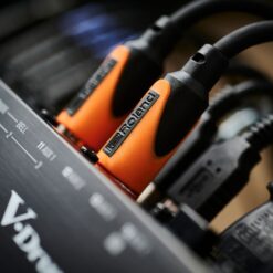 Roland_RMIDI-B3_RMIDI-B5_RMIDI-B10_RMIDI-B15_and_RMIDI-B20_-_Black_Series_MIDI_Cables_3