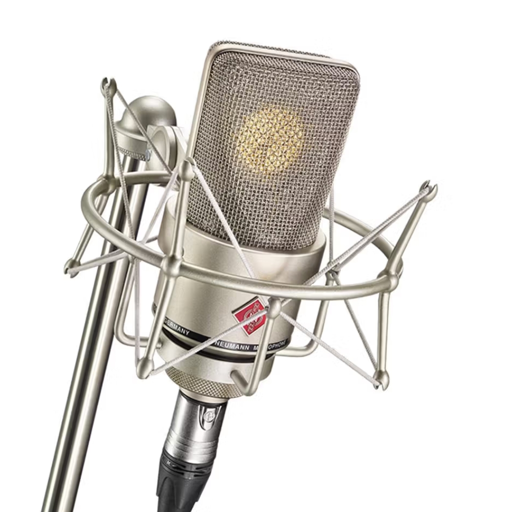 Neumann_TLM_103_Studio_Set_-_Large-Diaphragm_Cardioid_Condenser_Microphone_and_EA-1_Suspension_Shock_Mount_-_Nickel_1