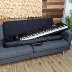 Roland_CB-B88V2_Versatile_Carrying_Bag_for_Portable_88-Note_Keyboards_3