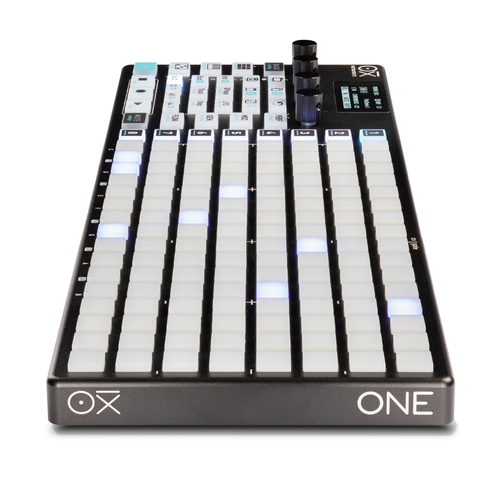 OXI_Instruments_OXI_One_Mk2_-_Portable_Performance_Sequencer_Black_Nostalgia_13_-_Nostalgia_Right_Side_Angled