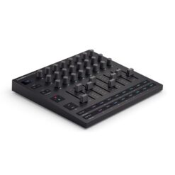 Novation_Launch_Control_XL_Mk3_-_Creative_MIDI_Control_Surface_6_-_Left_Angle