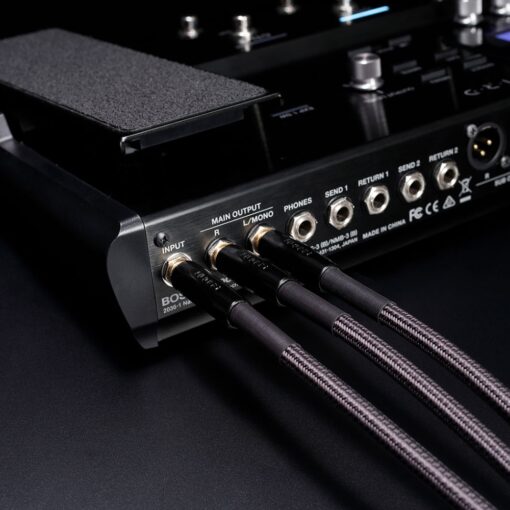BOSS_BIC-P10_-_Premium_1_4-inch_TS_Male_Straight_to_1_4-inch_TS_Male_Straight_High-Fidelity_Instrument_Cable_10ft_-_3m_-_04