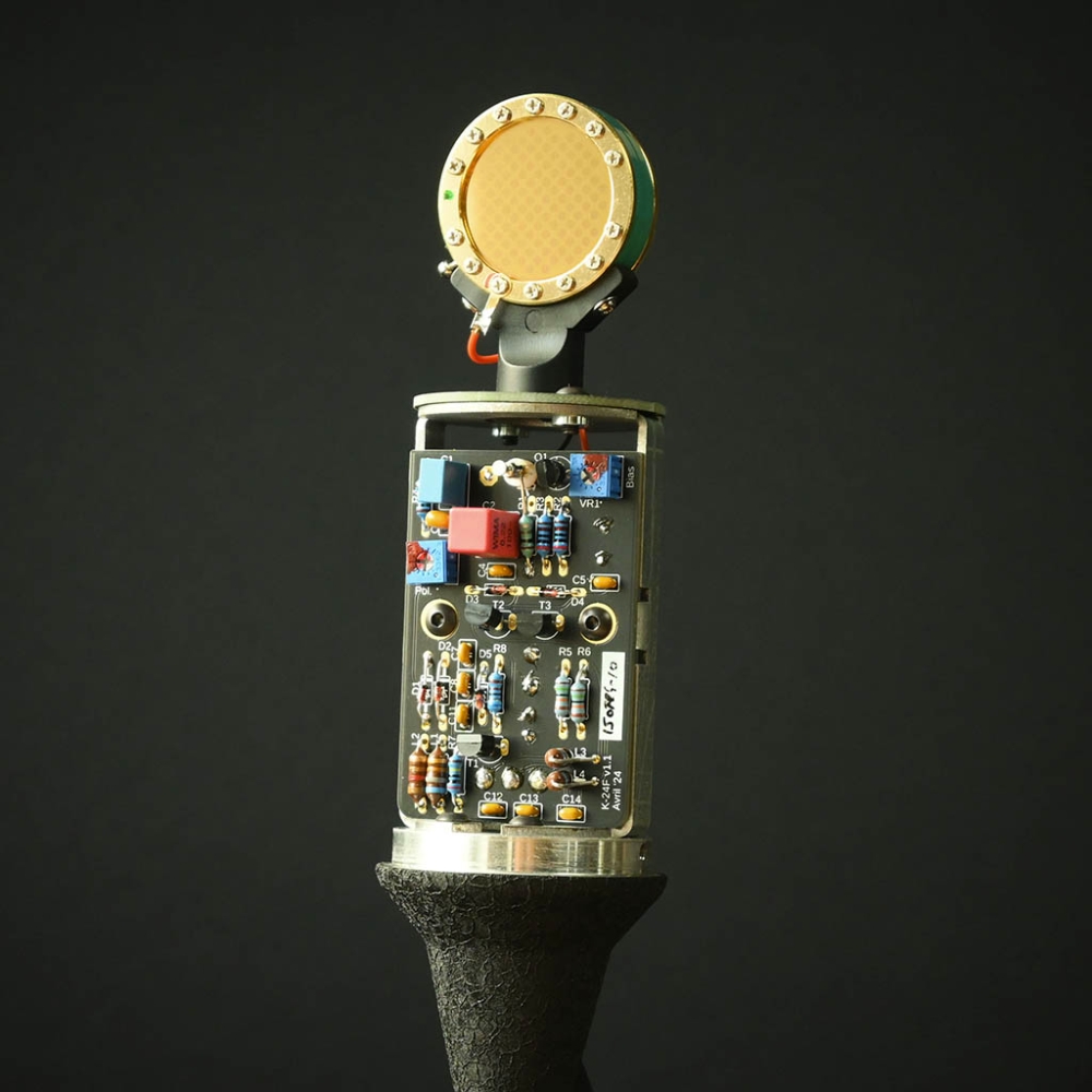 KERWAX_K-24F_-_Large_Diaphragm_FET_Condenser_Microphone_3