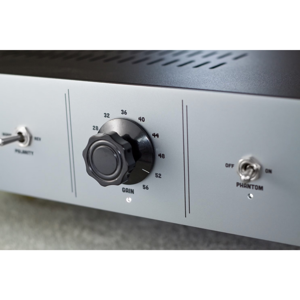 Locomotive_Audio_WT-72_-_Weight_Tank_All-Tube_Mic_Preamp_4