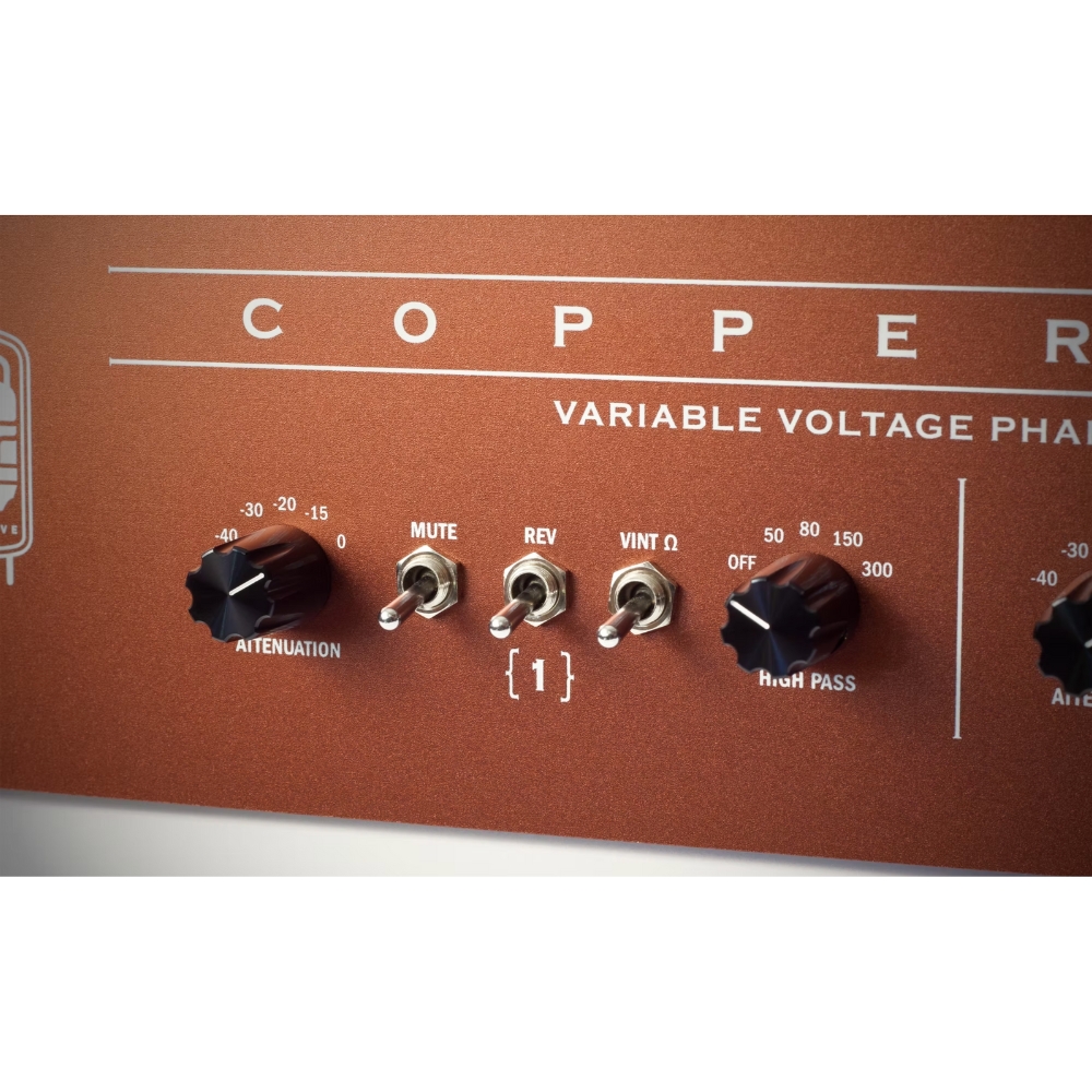 Locomotive_Audio_Copperline_-_2-Channel_Utility_Unit_with_Variable_Voltage_Phantom_Power_5