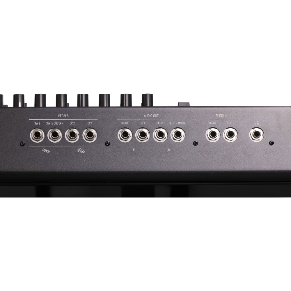 Kurzweil_K2088_-_88-Key_V.A.S.T._Synthesizer_Workstation_8_Rear_Audio_In_Out