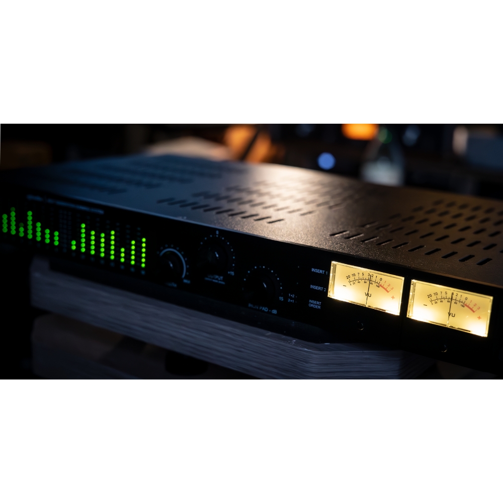 WesAudio_ngSumBox_-_Next_Generation_Analog_Summing_System_with_Digital_Recall_Automation_and_Advanced_Controller_Integration_-_7_Lifestyle_2