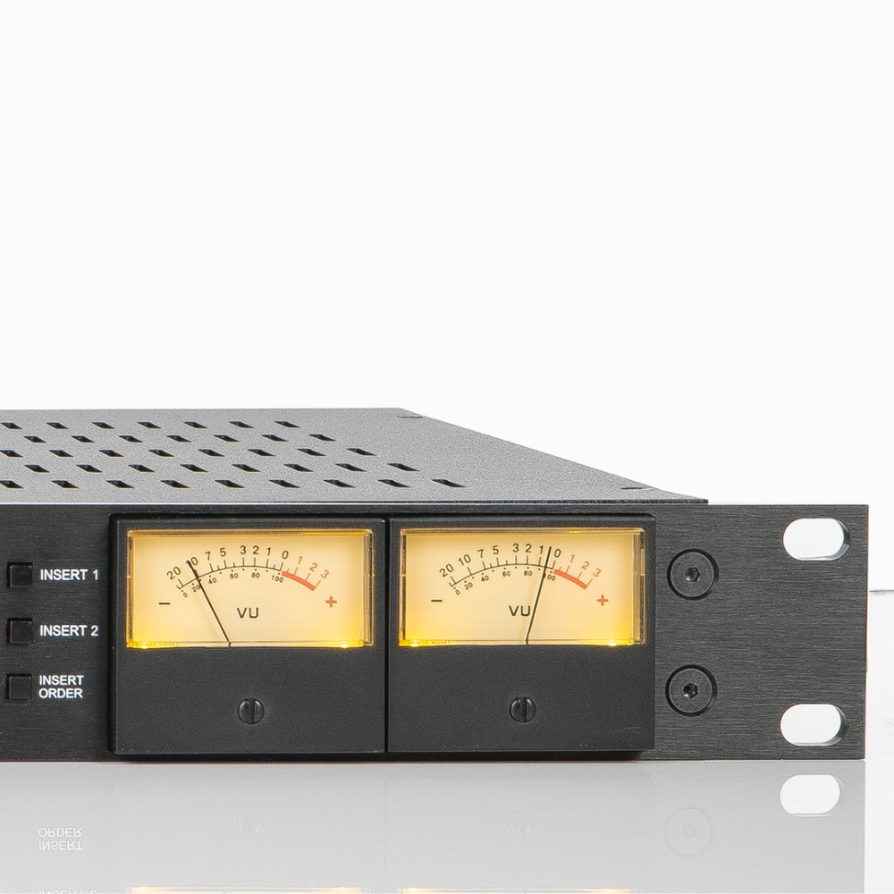 WesAudio_ngSumBox_-_Next_Generation_Analog_Summing_System_with_Digital_Recall_Automation_and_Advanced_Controller_Integration_-_10_Meters