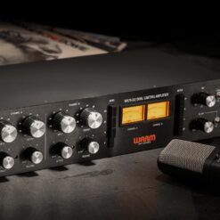 Warm_Audio_WA76-D2_-_Dual-Channel_Clean_Gain_Discreet_FET_Compressor_-_4_Lifestyle_1