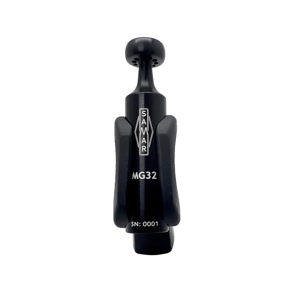 SAMAR_Audio_Design_MG32_-_Small-Diaphragm_Cardioid_Condenser_Microphone_-_4_Front_with_Mic_Clip