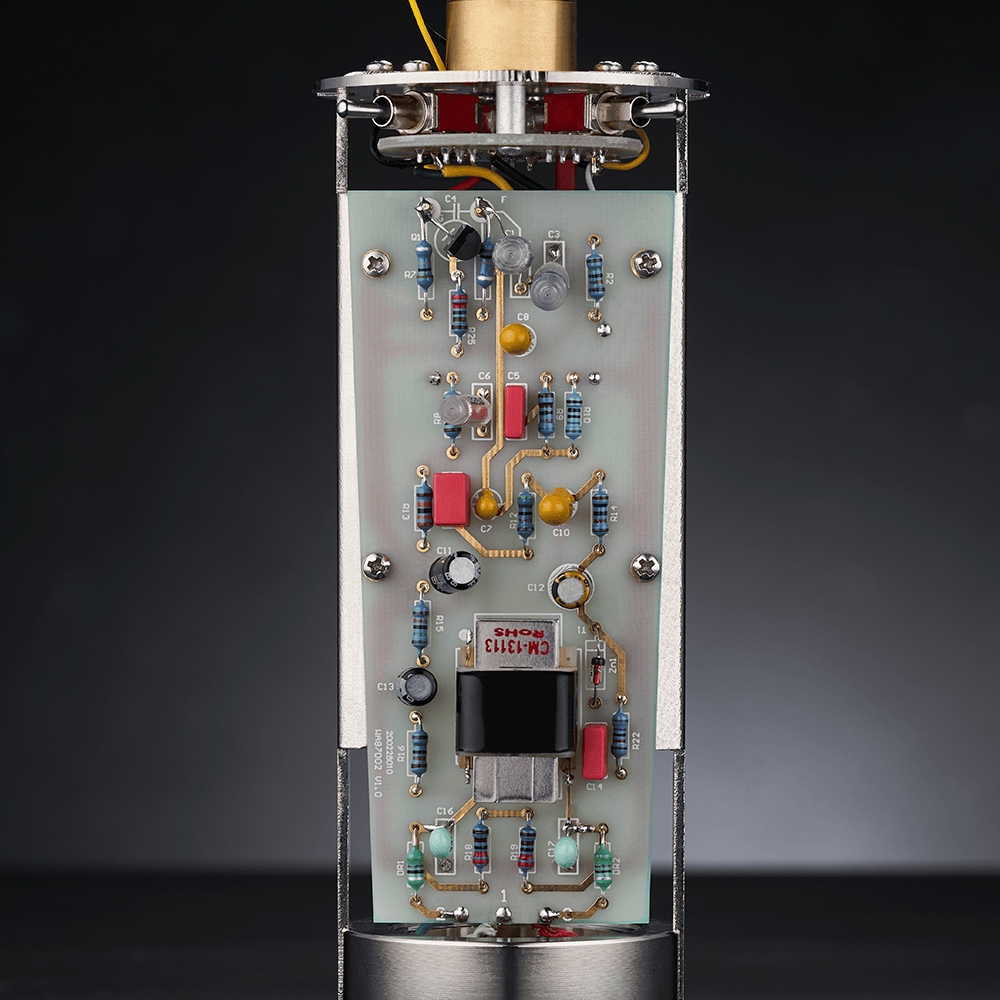 Warm_Audio_WA87_R2_-_Large_Diaphragm_Transformer-Balanced_Condenser_Microphone_Nickel_-_8_Internal_Components